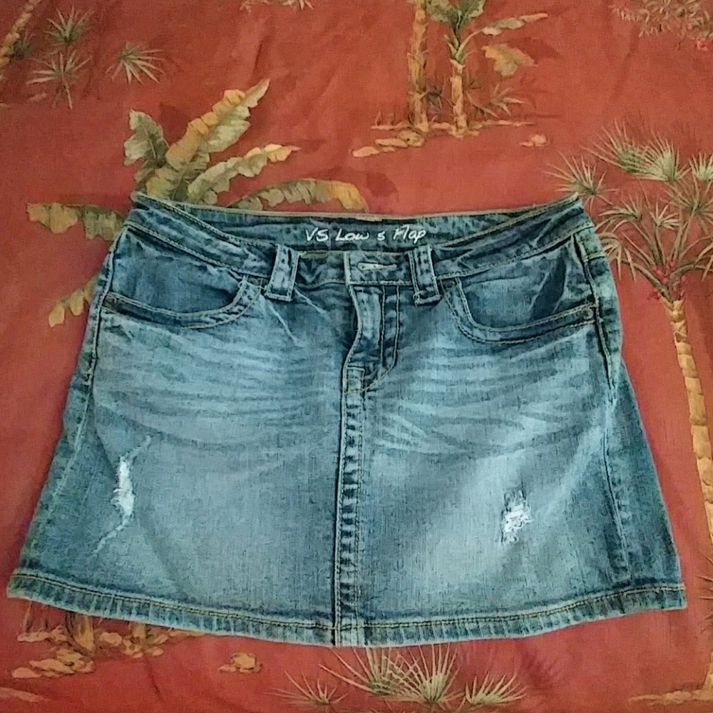 Jean mini skirt